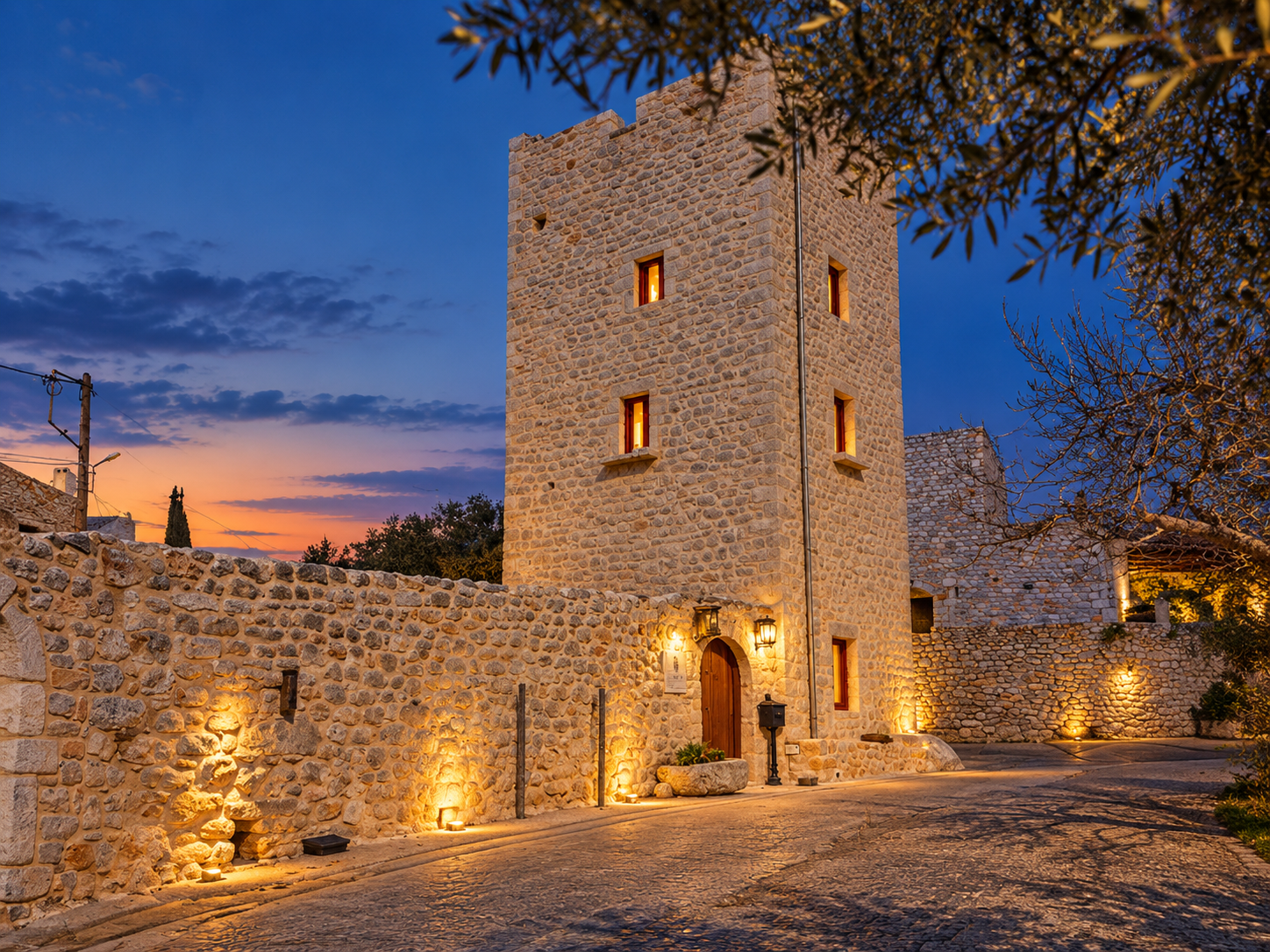 Lithos Traditional Tower